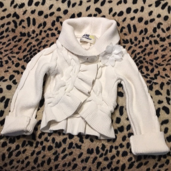 Newborn  Sweater-beauty for infant6-Mths! - Picture 1 of 7